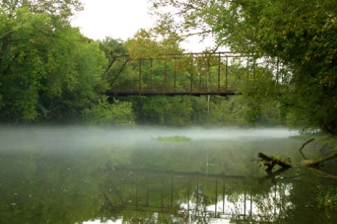rusty old bridge over Green River